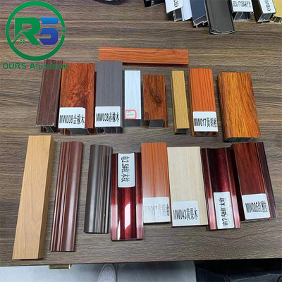 Decorative Multicolor Aluminium Strip Ceiling Tile Fireproof 1.2mm